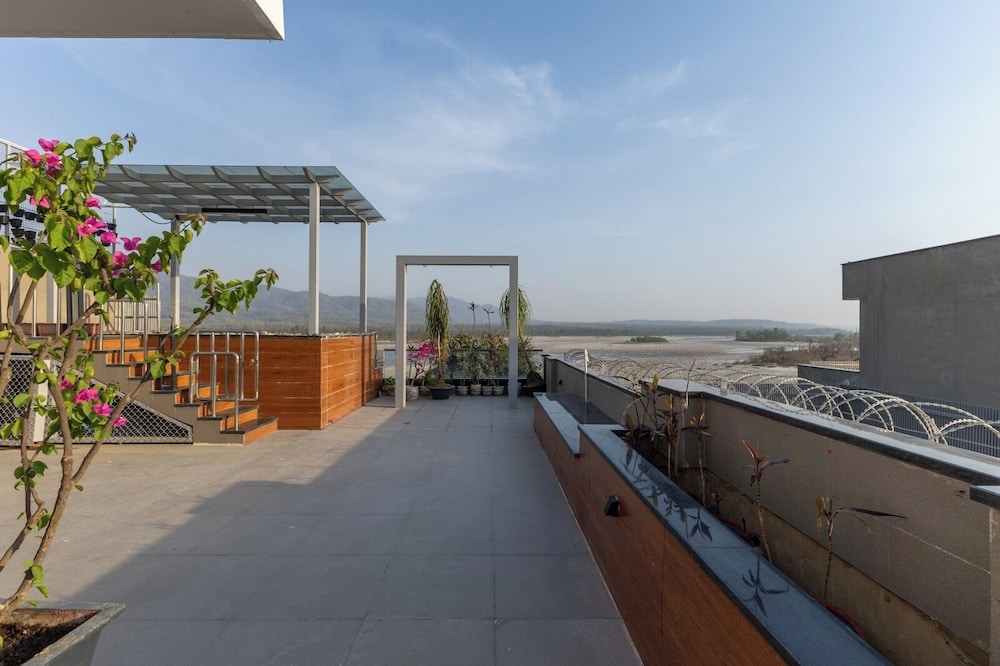 Heartland Ganga View Villa Jacuzzi &lift