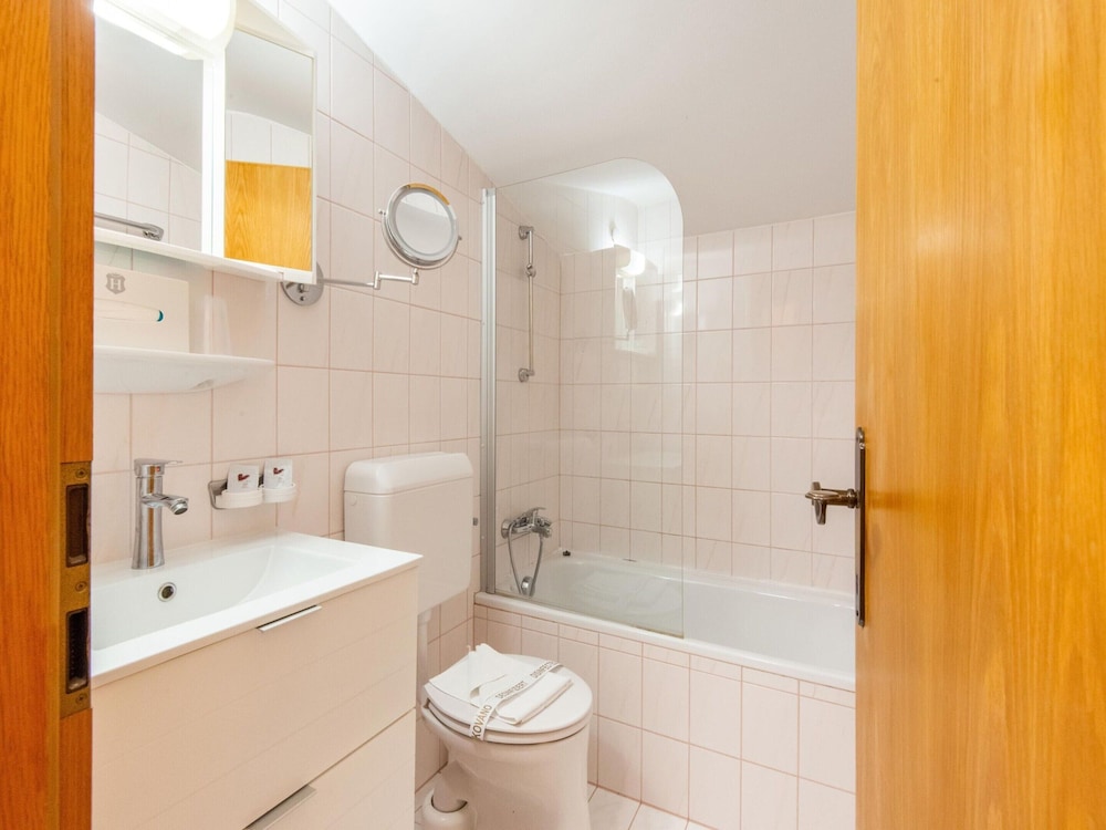 Group Holiday Apartment in Oberau With Pool use