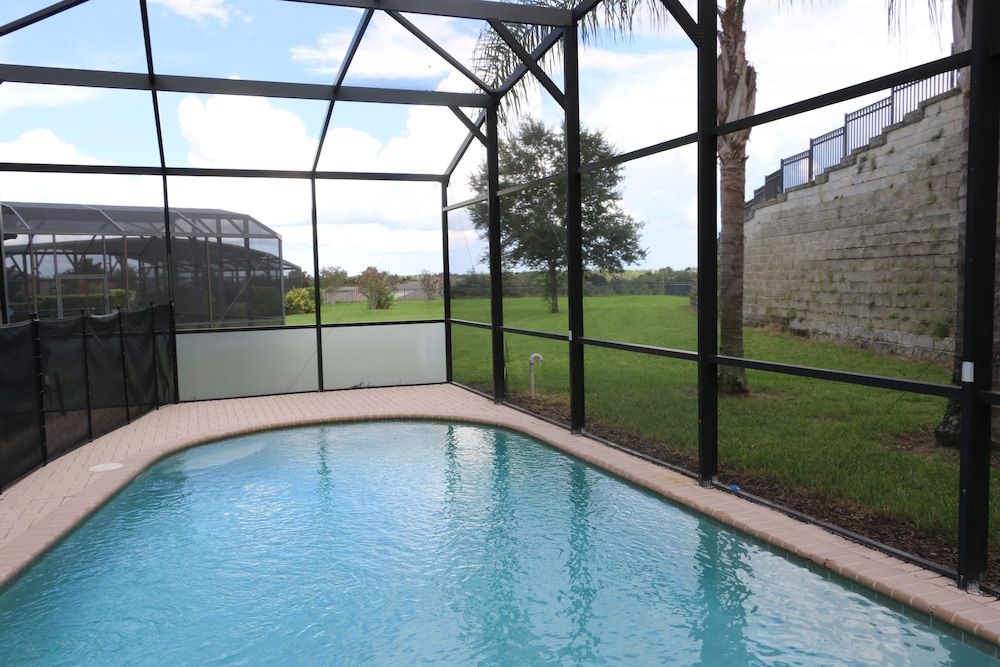 6BR 4BA Home in Windsor Hills by CV-2534 - Image 3