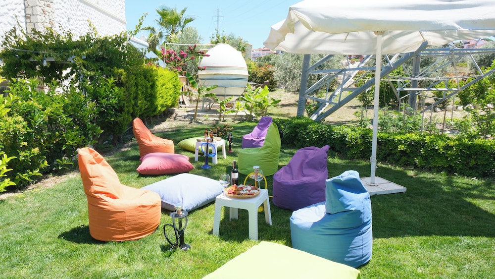 Lavinia Garden Alaçatı - Image 17