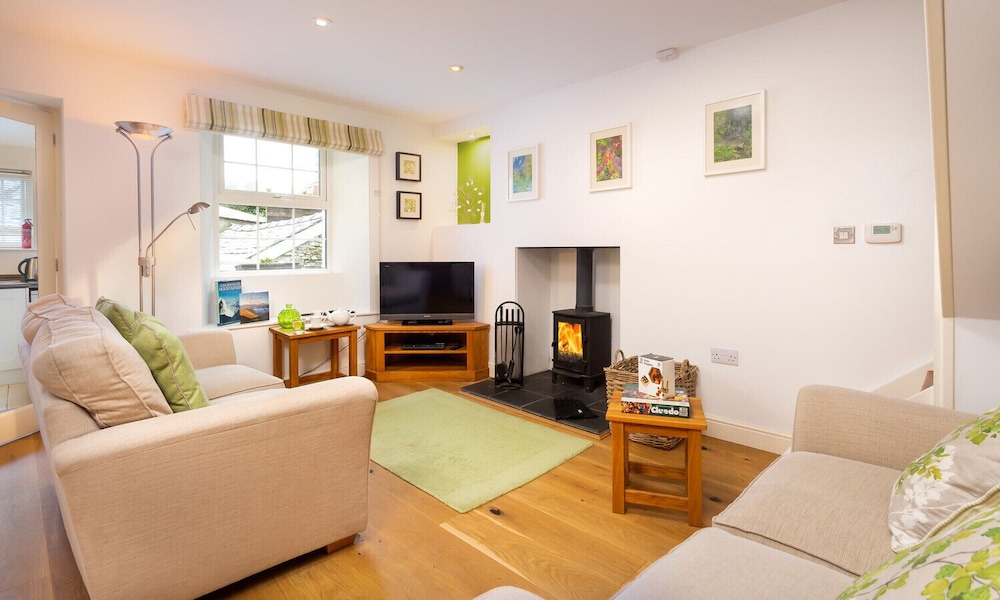 End Cottage