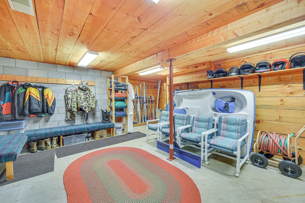 Lakefront Cabin w/ Sauna & Dock in Webster!