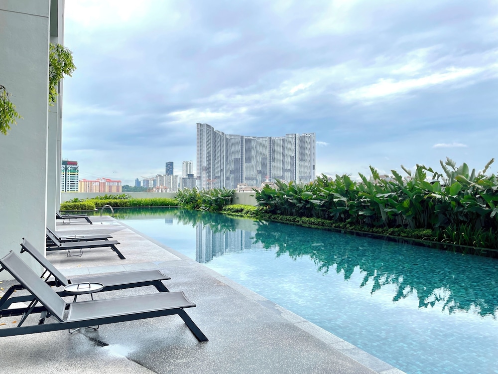 Staycation V Residence - Sunway Velocity