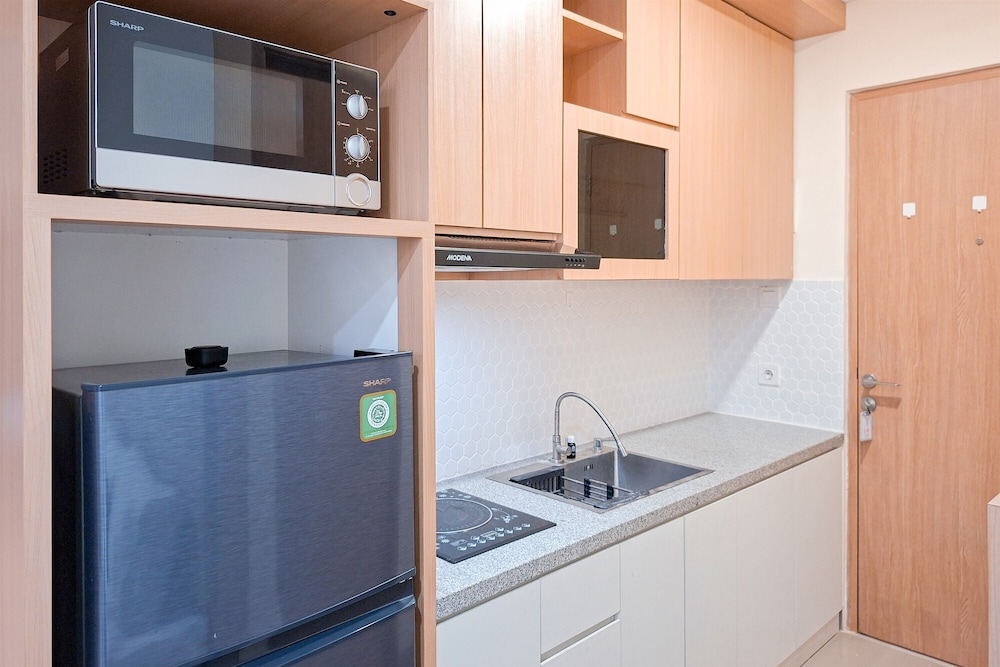 Urban Minimalist Studio Apartment At B Residence
