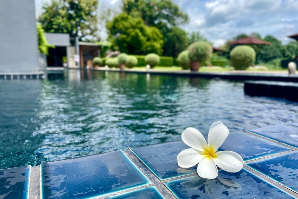 Zensala Riverpark Resort