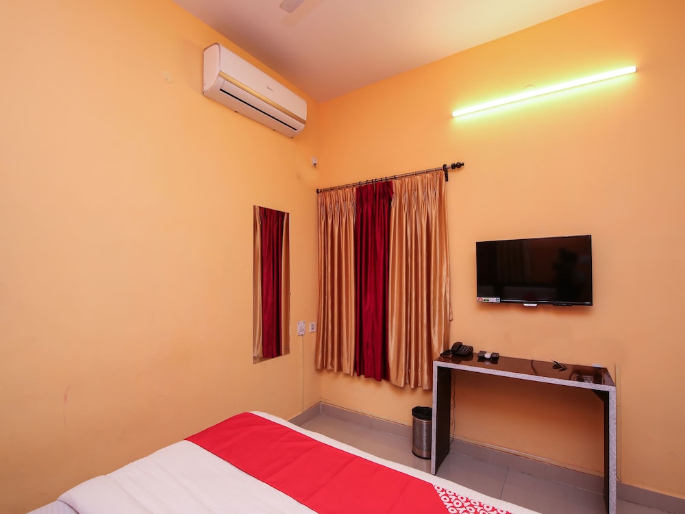 OYO Flagship 13524 Swapan Guest House