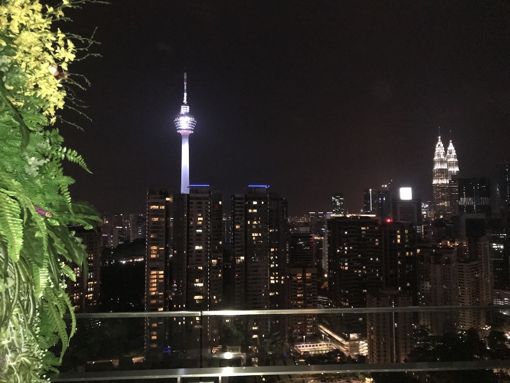 Magical View Homestay at The Robertson