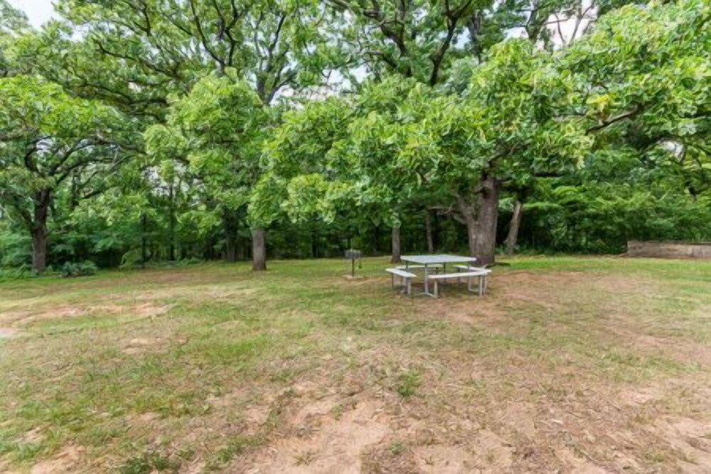 Lake Texoma Lodge and Resort