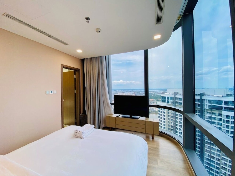Serenity Serviced Apartments-Landmark 81
