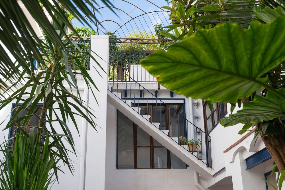 Hostal Pons