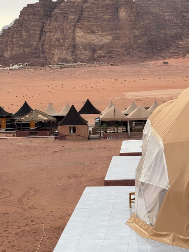 Room in Lodge - Nael Bedouin Camp & Tour