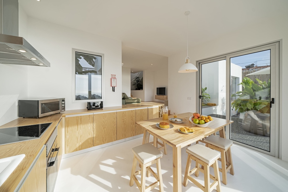 Casa da Vargem I, Pool for Small Families view 4