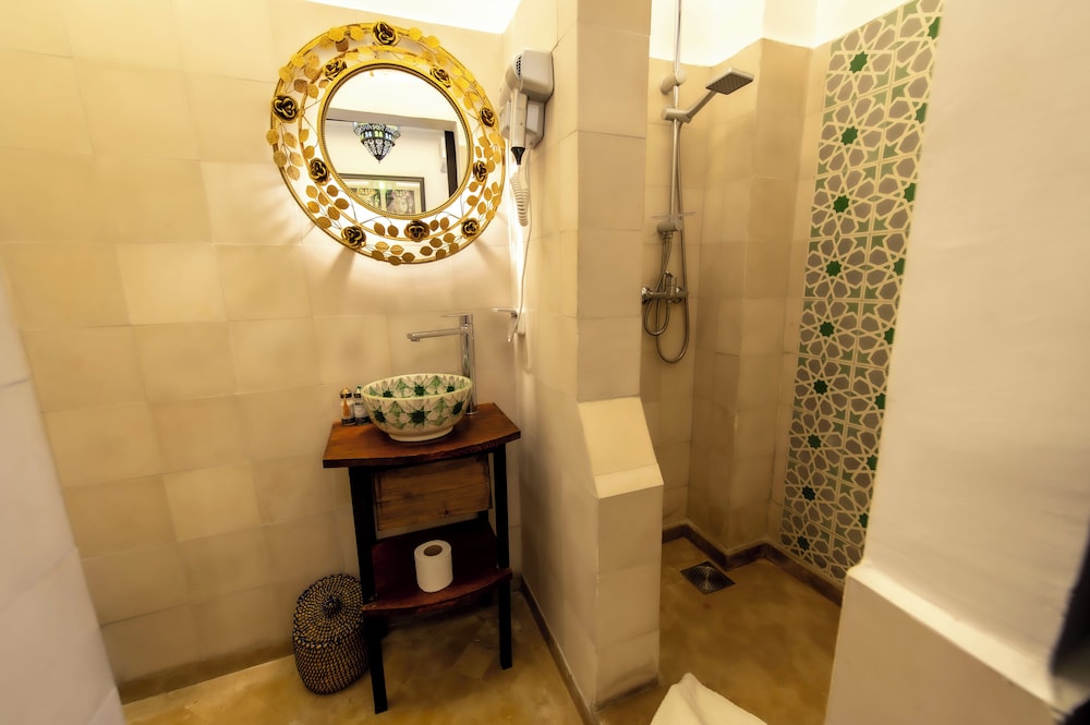riad dar yousra