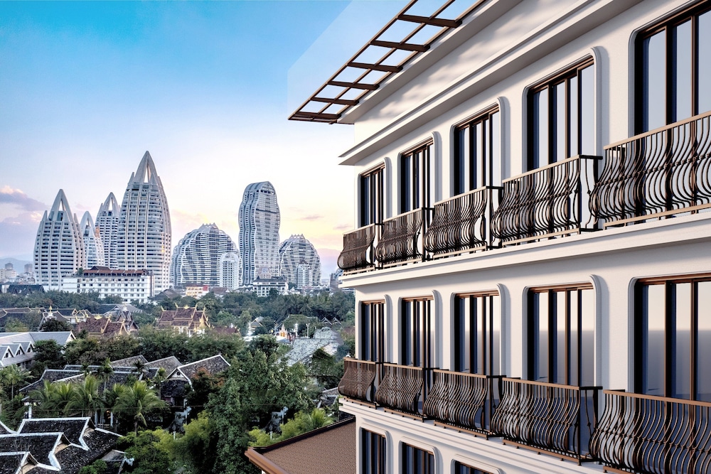 voco Xishuangbanna Gaozhuang by IHG