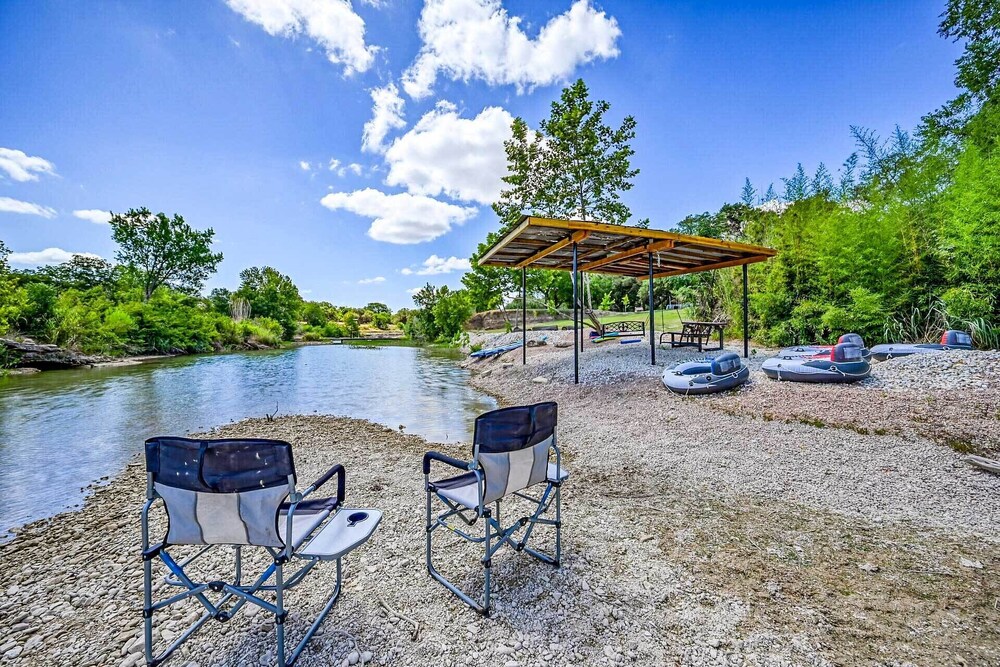 Stunning Blanco Home w/ Direct River Access! view 4