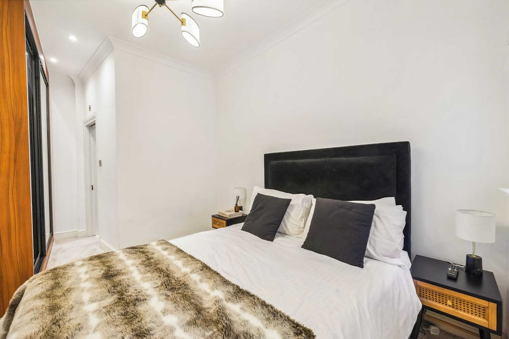 Elegant Fitzrovian Apartment