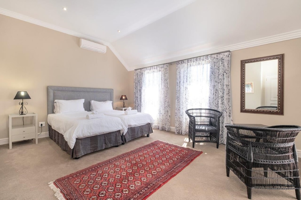 Winelands Golf Lodges at De Zalze