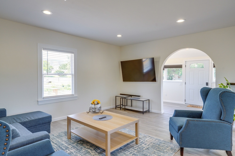 Walk to Dtwn Tehachapi: Updated Getaway w/ Yard!