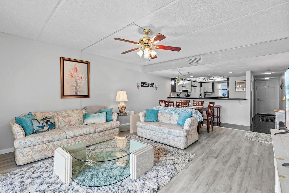 Ocean Terrace Club 601