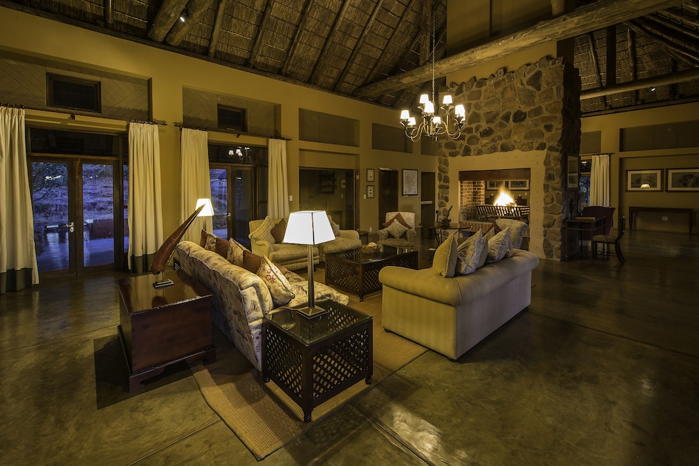 Ekuthuleni Lodge view 2