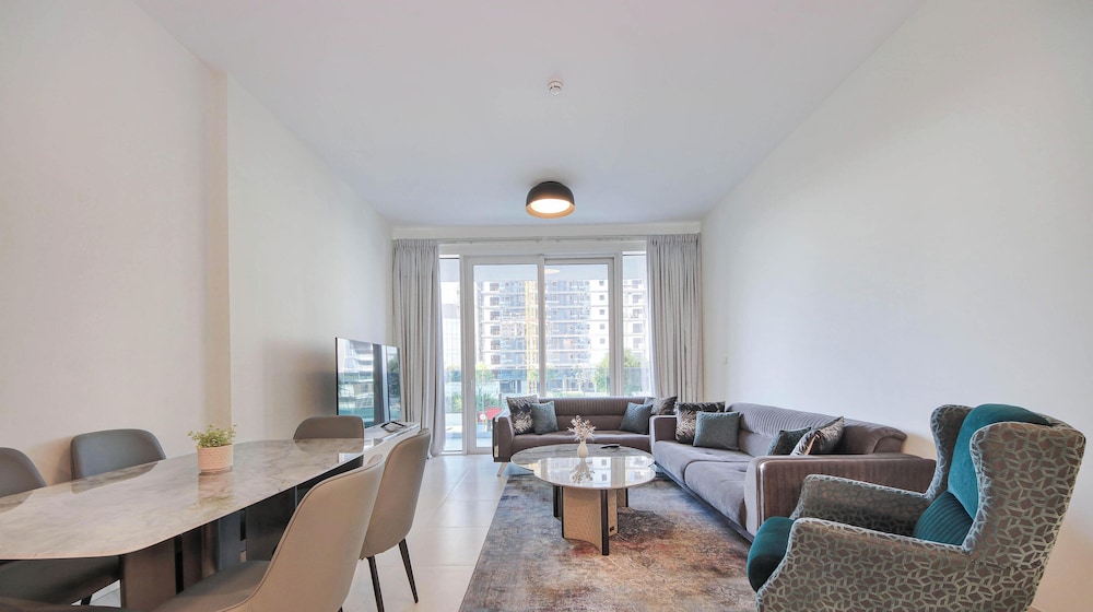 Manzil - Luxury 1BR with Rooftop Pool