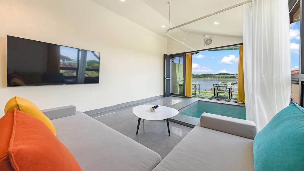 Incheon Vacations - Ganghwado Mare Seawater Poolvilla - Property Image 66