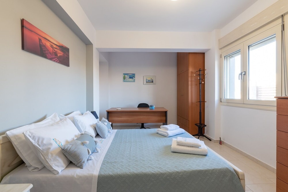 Marie Nicol Apartments 2