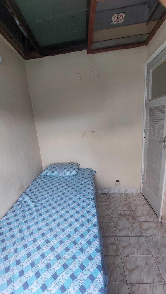 Hostel Bom e Familiar