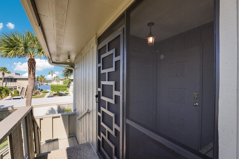 Westbay Point Moorings 26 2 Bedroom Condo by RedAwning
