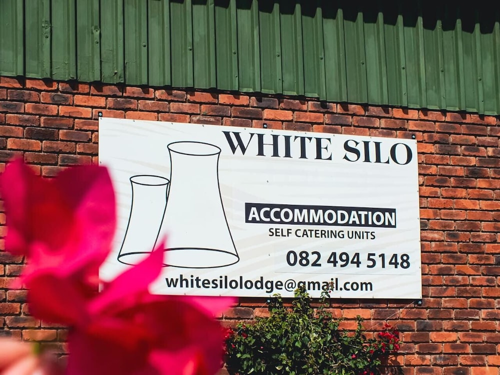 White Silo Accommodation view 4