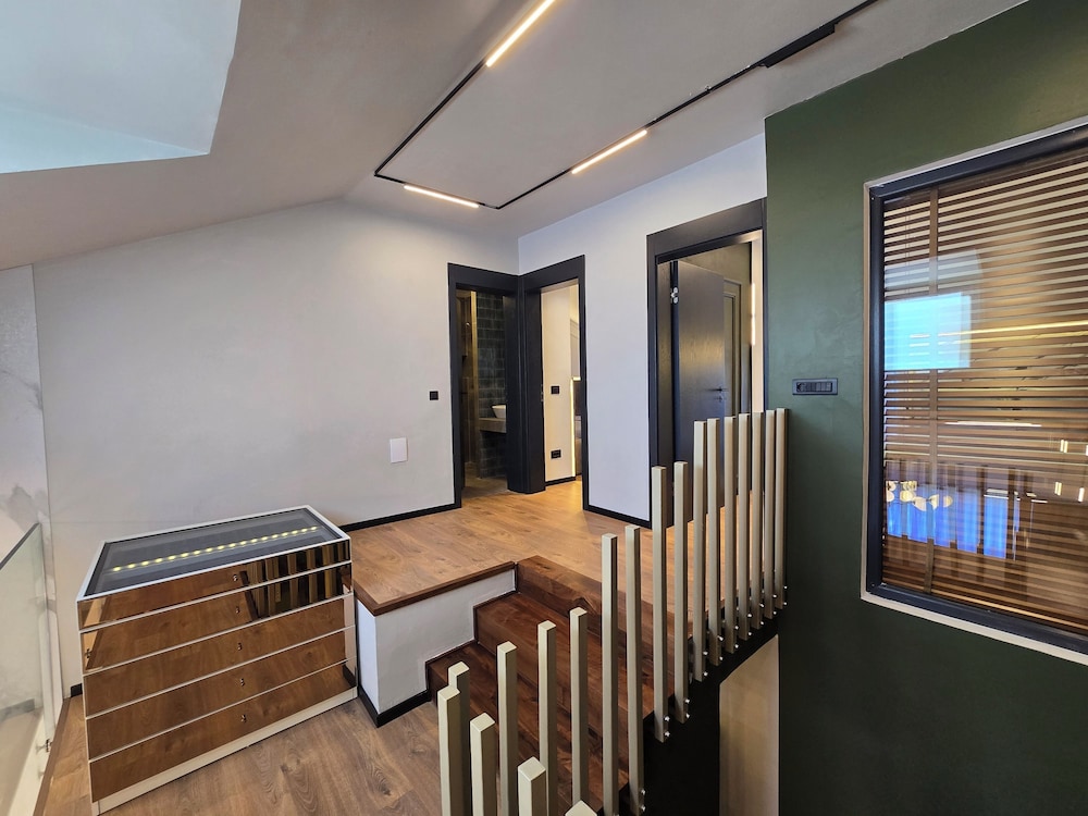 Apartments Lura