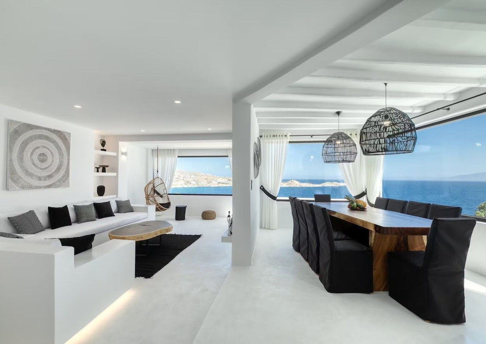 Villa With Aegean Sea Views