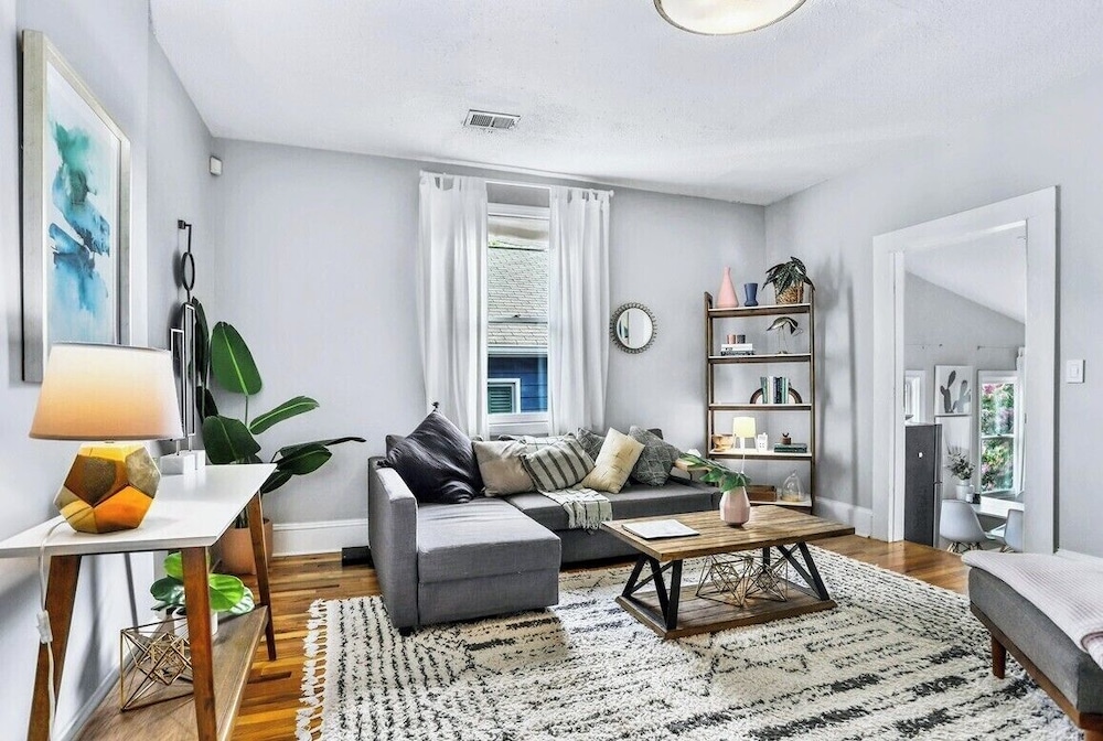 Stylish Oasis in Prime Location