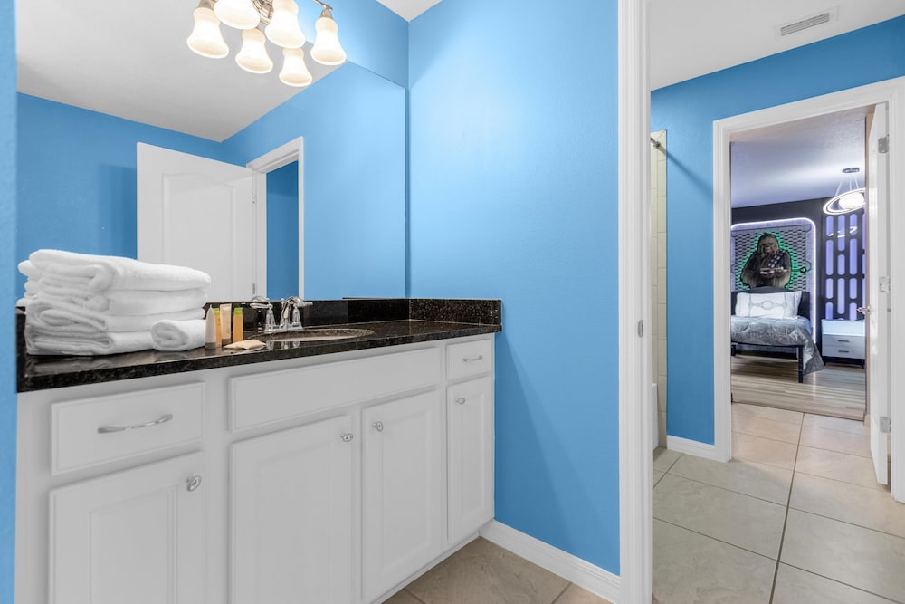 8881 QL Serenity Haven Luxurious Disney World