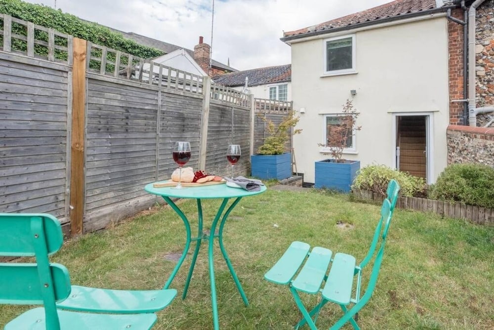 Holly Cottage in Bury St Edmunds