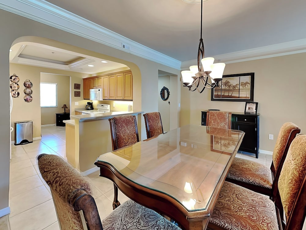 Bella Lago 423 by Distinctive Beach Rentals