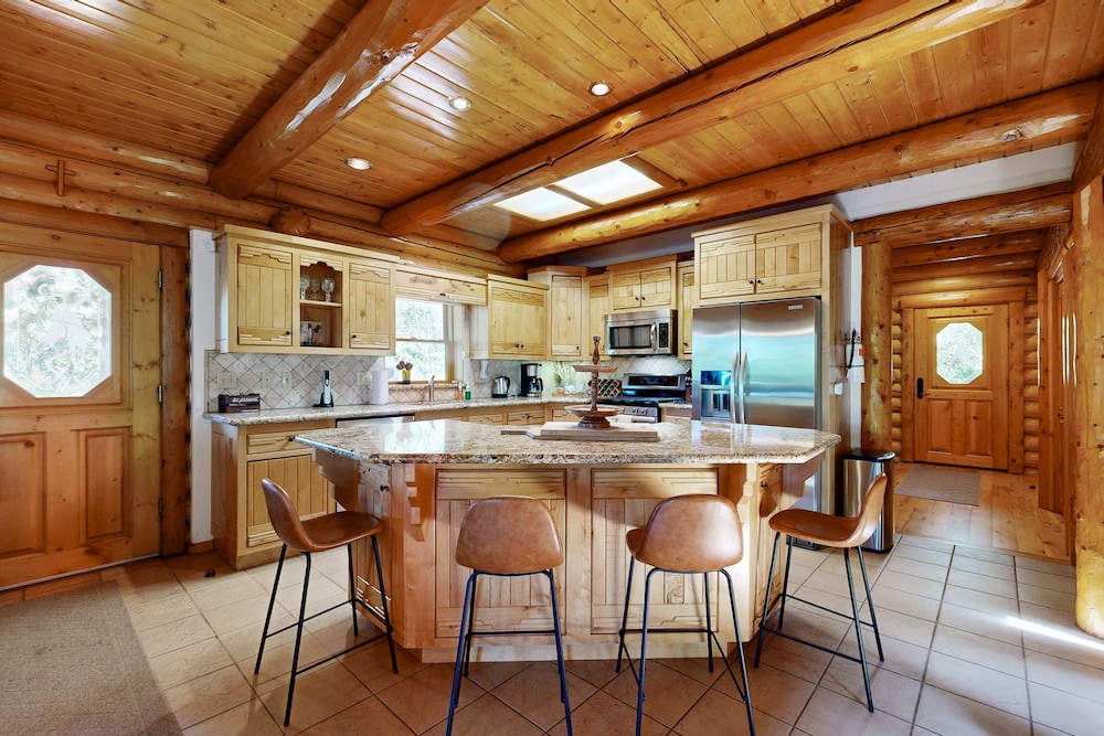 Bow Canyon Oasis #513