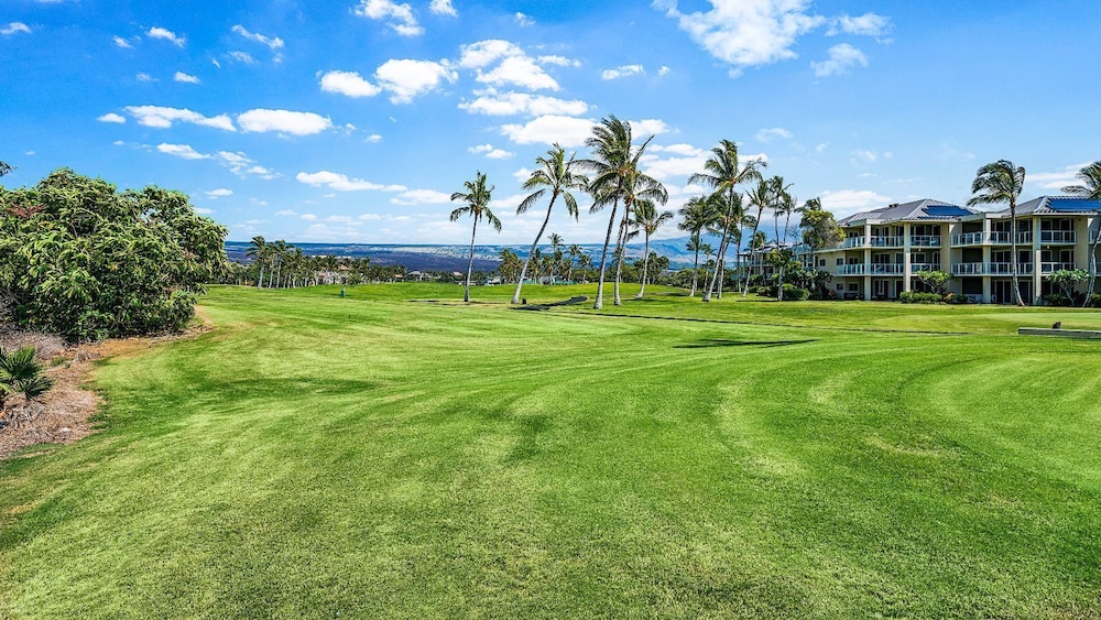 Great Location! - Ground Floor w/ AC - Beautiful Resort - Vrkcv