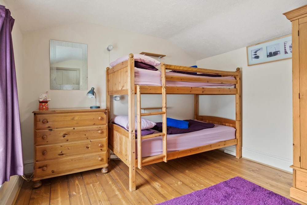 Penlan - Close to Town and Beaches