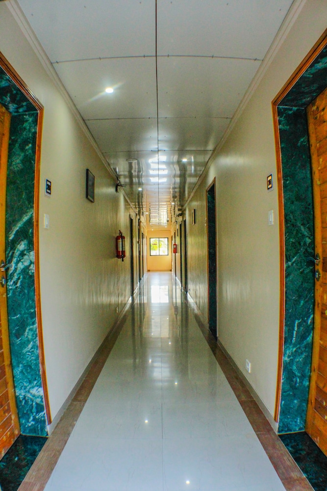 Rainwood Residency