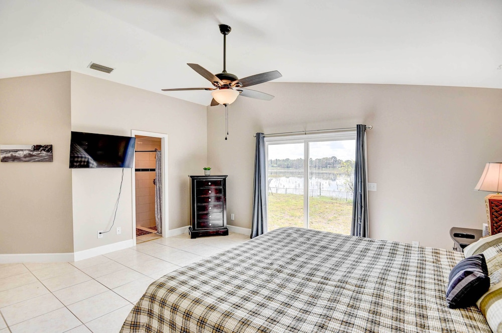 Screened Porch: Waterfront Home in Deltona! view 2