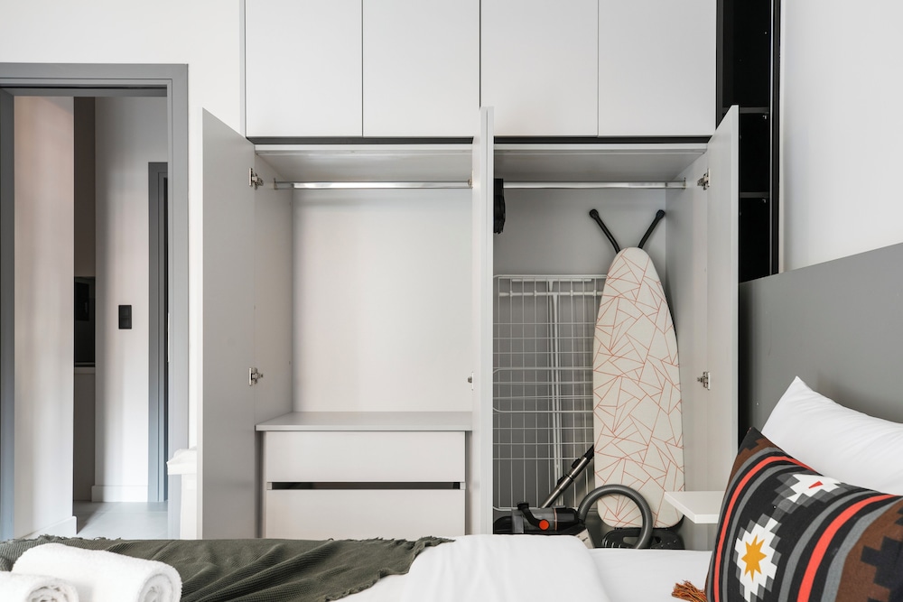 Belmont - 2 Bedroom Apartment in Athens