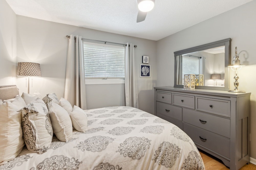 2754 1st Ave. A 2 Bedroom Duplex