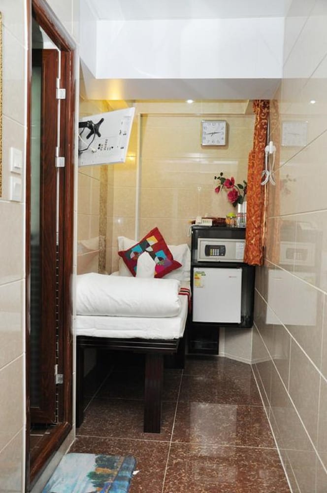 Pearl Premium Guest House