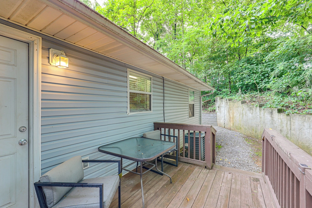 3 Mi to Cherokee Reservoir: Blue Haven Bungalow