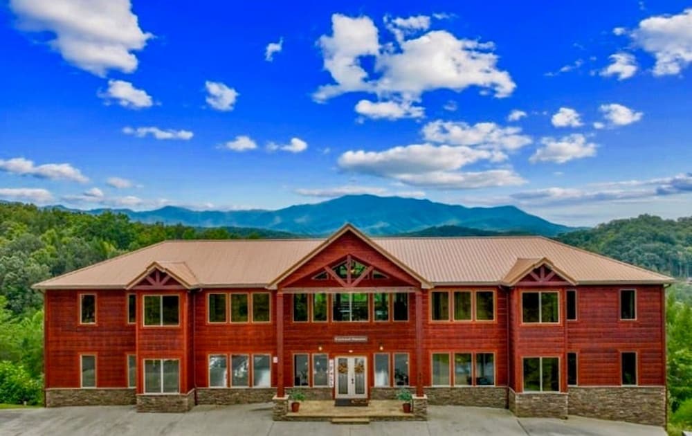 Luxury 14BR Haven: Views Games Hot Tubs More, Foto 40