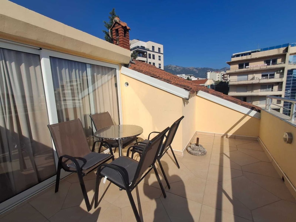 Sunlight Apartments Becici