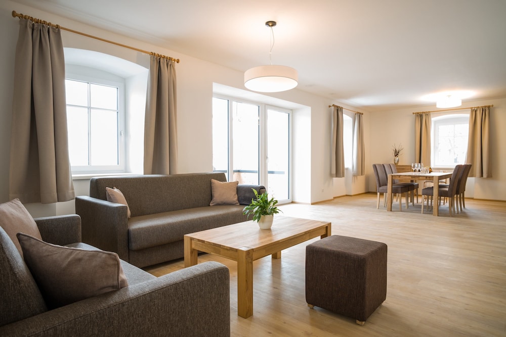Central Lake View Suites Villa Julia by we rent