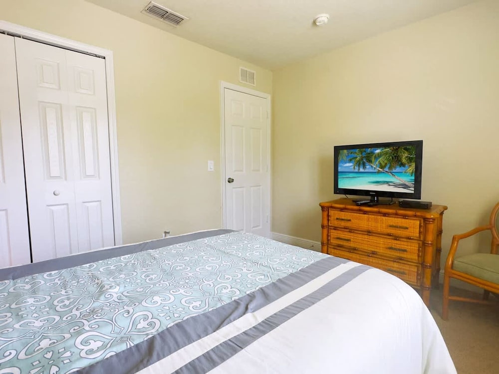 4Br Resort Home With Pool and Lazy River Sleeps 8