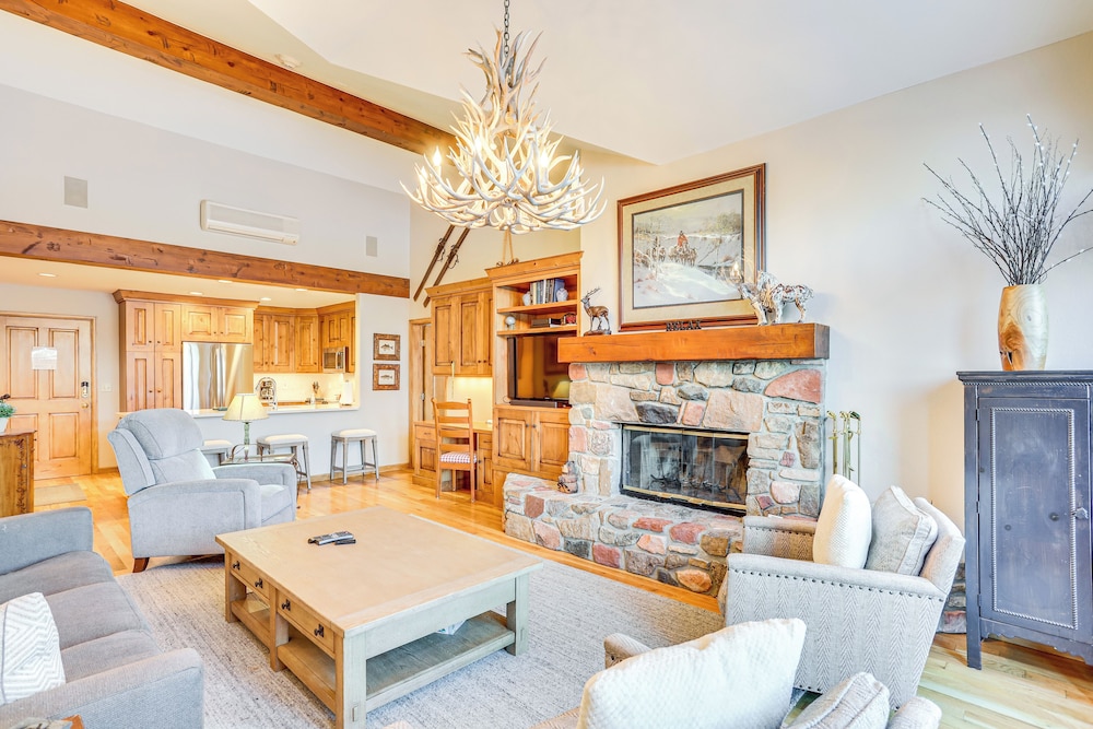 Seasons Lodge at Arrowhead: Beaver Creek Condo!
